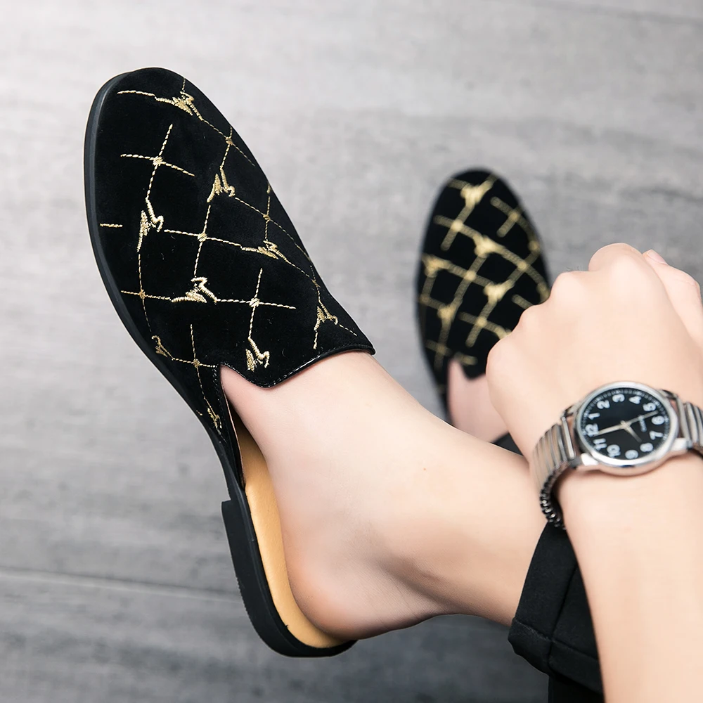 Bee Embroidery Summer Mules Lightweight Half Shoes for Men Breathable Slip-on Slippers Diamond Design Half Loafers Outdoor Flats Bee Embroidery Summer Mules Lightweight Half Shoes for Men Breathable Slip-on Slippers Diamond Design Half Loafers Outdoor Flats