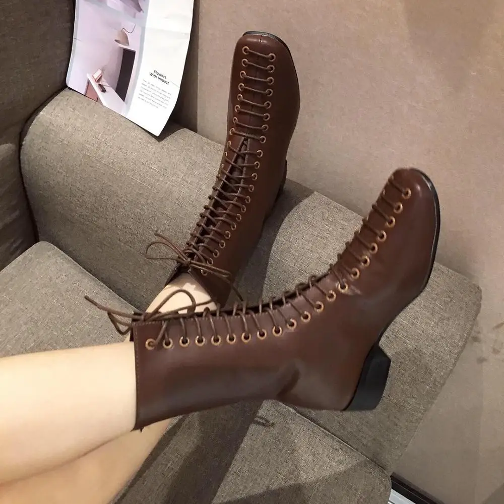 

Bootee Woman 2019 Women's Ankle Boots Shoes Lace Up Booties Ladies Luxury Designer Low Heels booties Short Rock Rubber Winter
