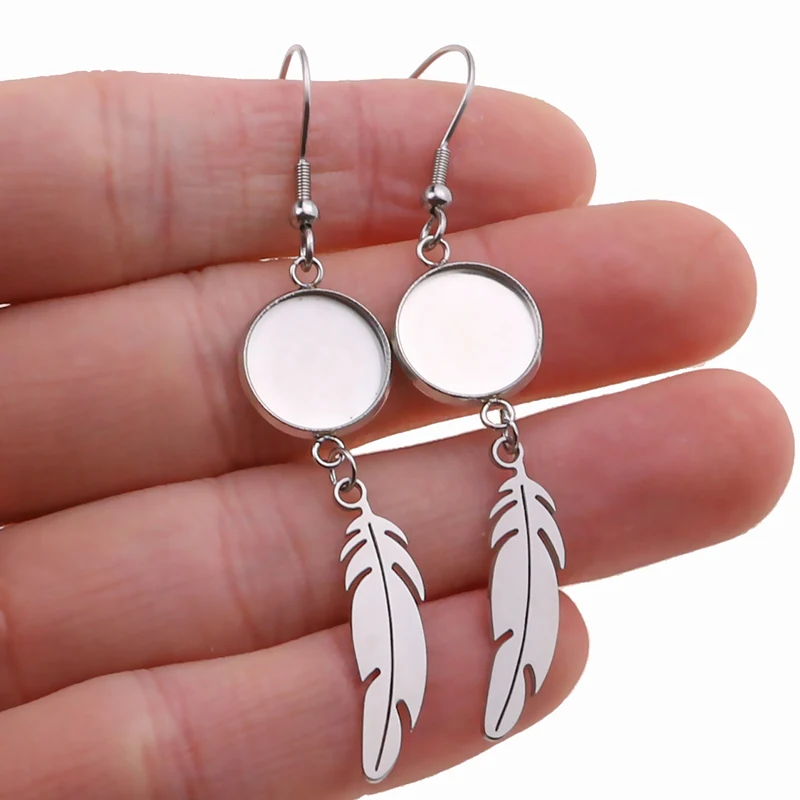 

10pcs Stainless Steel Blank 10mm 12mm Cabochon Earring Base Settings with Feather Charms Diy Bezel Material for Earrings Making
