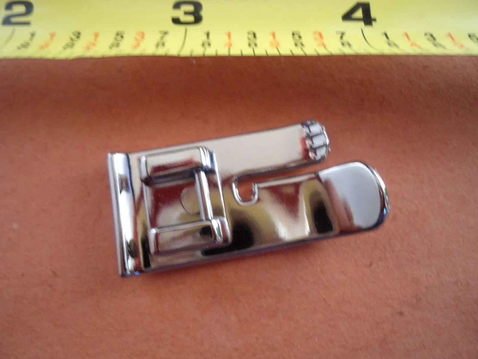 A Scatto Su Larga Quilting Punto Dritto Piede Si Adatta Babylock Fratello Cantante Altri