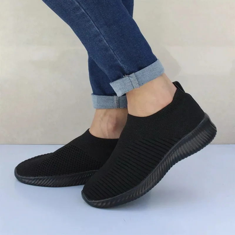 

New Knitted Vulcanized Fashion Sneakers Flat Shoes Slip On Sock Air Mesh Sneakers Flat Casual Breathable Lightweight Shoes