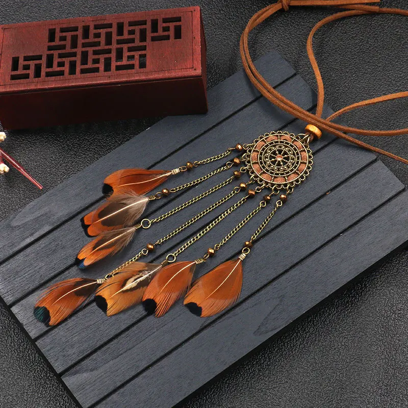 Collier Attrape Rêves Fantaisie Marron Clair Bijoux femme bohème capteurs de rêves style chic boho amérindien fantaisie