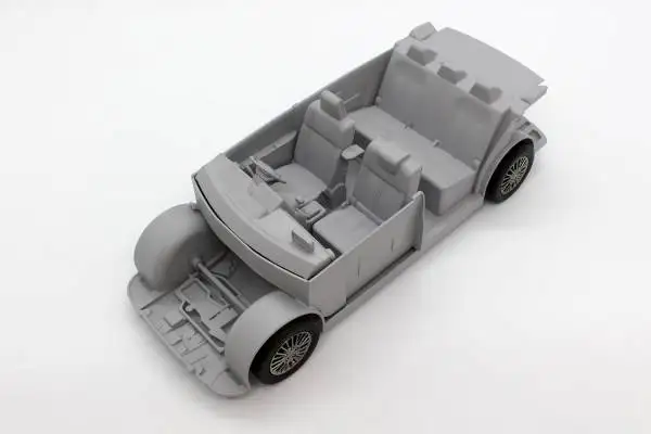 Модель автомобиля 1/24 Toyota NTP 10 такси 05712/05713