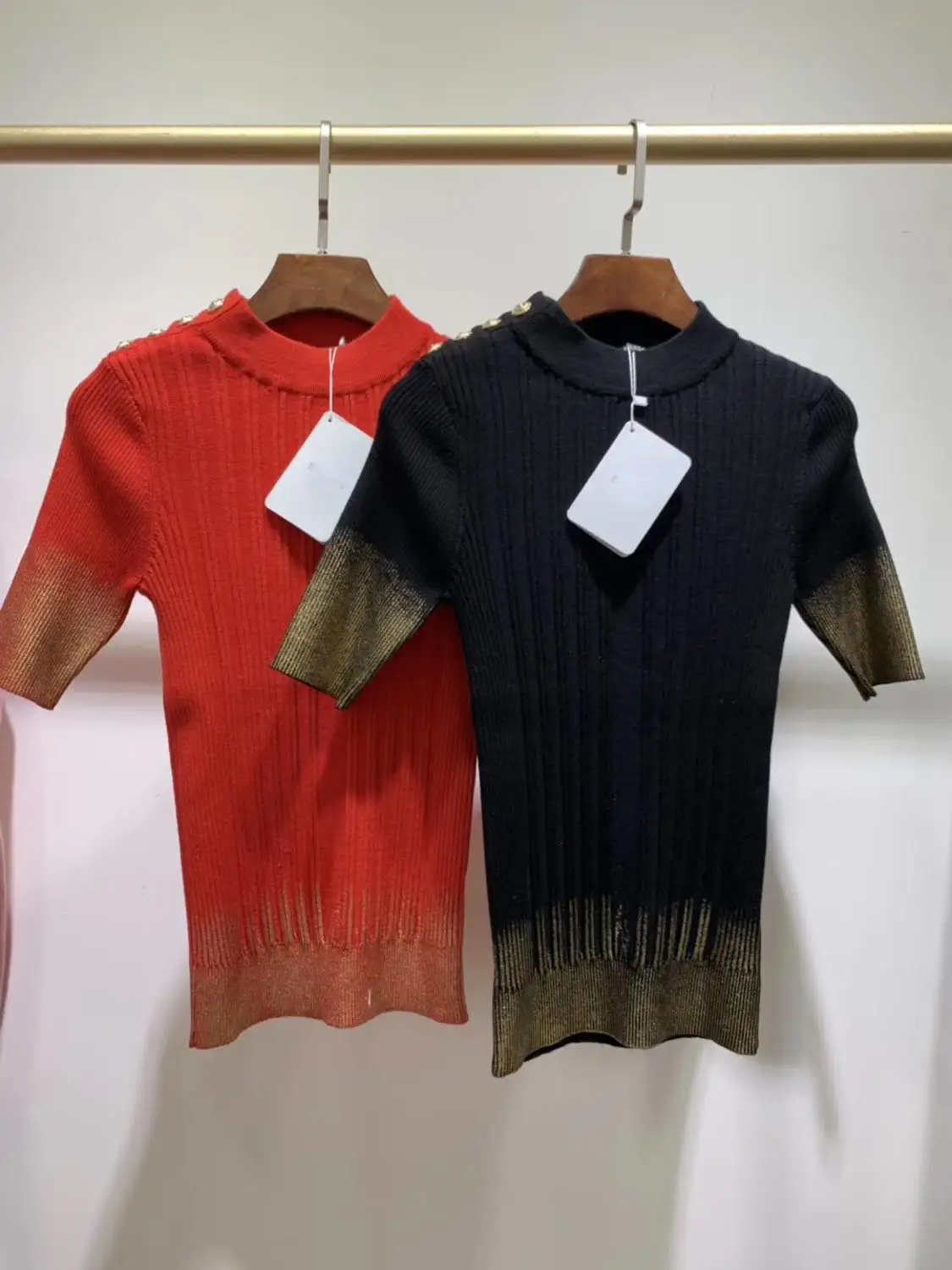 

2019 Autumn and Winter Runway Fashion wool Sweaters Woman Female button Tops