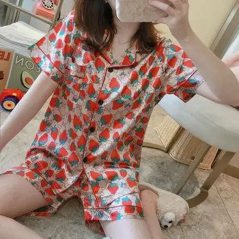 

Summer Women Simulation Silk Pajamas Short-sleeved Sexy Cardigan Cartoon Printing Pajamas Suit Strawberry Pajamas 2pcs
