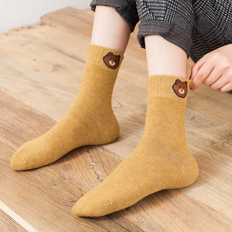 Liser/Хлопковые носки для женщин; сезон осень-зима; плотные носки; однотонные Милые Носки с рисунком медведя для девочек; темпераментные носки для студентов; несколько цветов