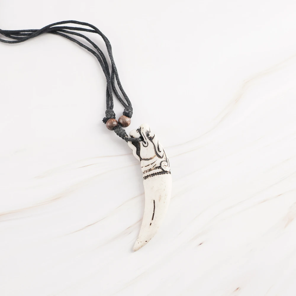 Cool Bone Carved Lion Tooth Wolf Teeth Charms Pendant Resin