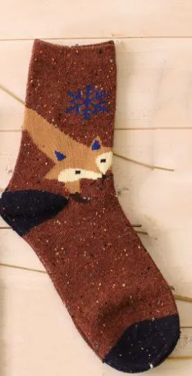 Милые теплые носки с рисунками животных; женские новые японские Носки с рисунком оленя, кота, лисы, волка; шерстяные смешанные дышащие носки; сезон осень-зима - Цвет: fox snow coffee