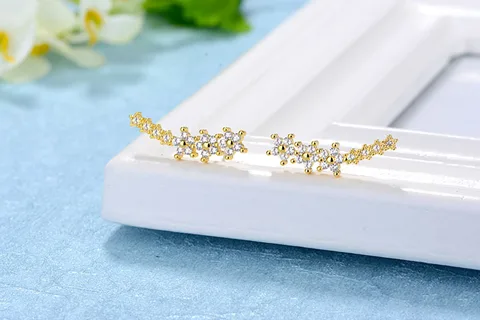 Korean Fashion Geometric Star Earrings Ear Climber Exquisite Zircon Stud Earrings For Women Versatile  Party Jewelry Gifts