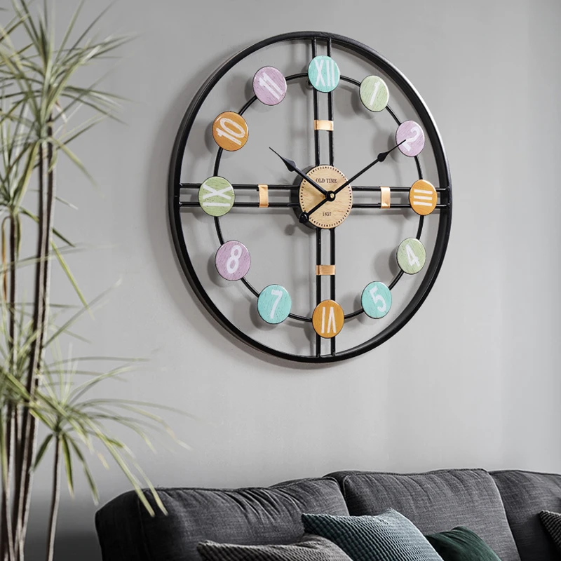 

Nordic Creative Living Room Clock Household Mute Art Atmospheric Clock Fashion Simple Personality Trend Wall Clock