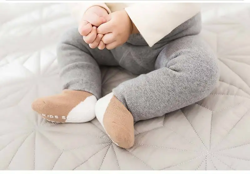 5414777948_1850683426