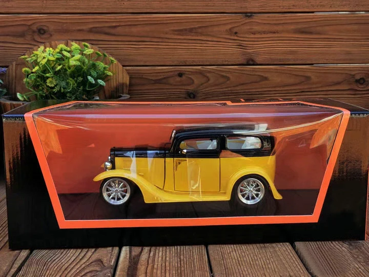 Тонкая 1:18 1931 винтажная модель автомобиля дверь может быть открыта из сплава Коллекционная модель
