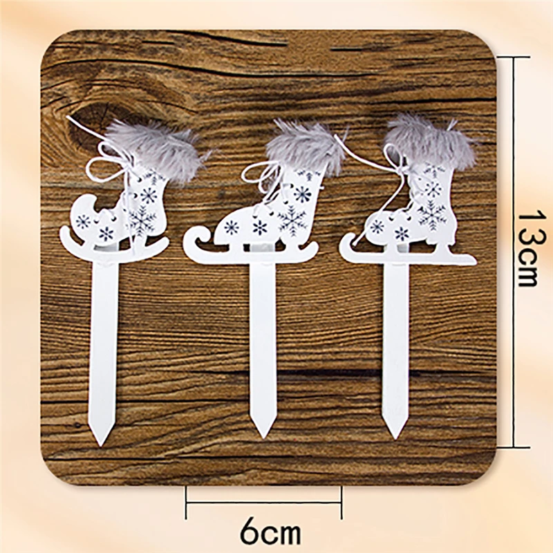 11 - FWT90819005_1155502791013774654