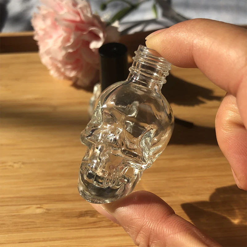 Skull 10ml 50 шт, 5 мл/10 мл/15 мл, мультяшная прозрачная стеклянная бутылка для лака для ногтей, пустая с крышкой, кисть, косметические контейнеры, стеклянные бутылки для ногтей - Цвет: Skull 10ml