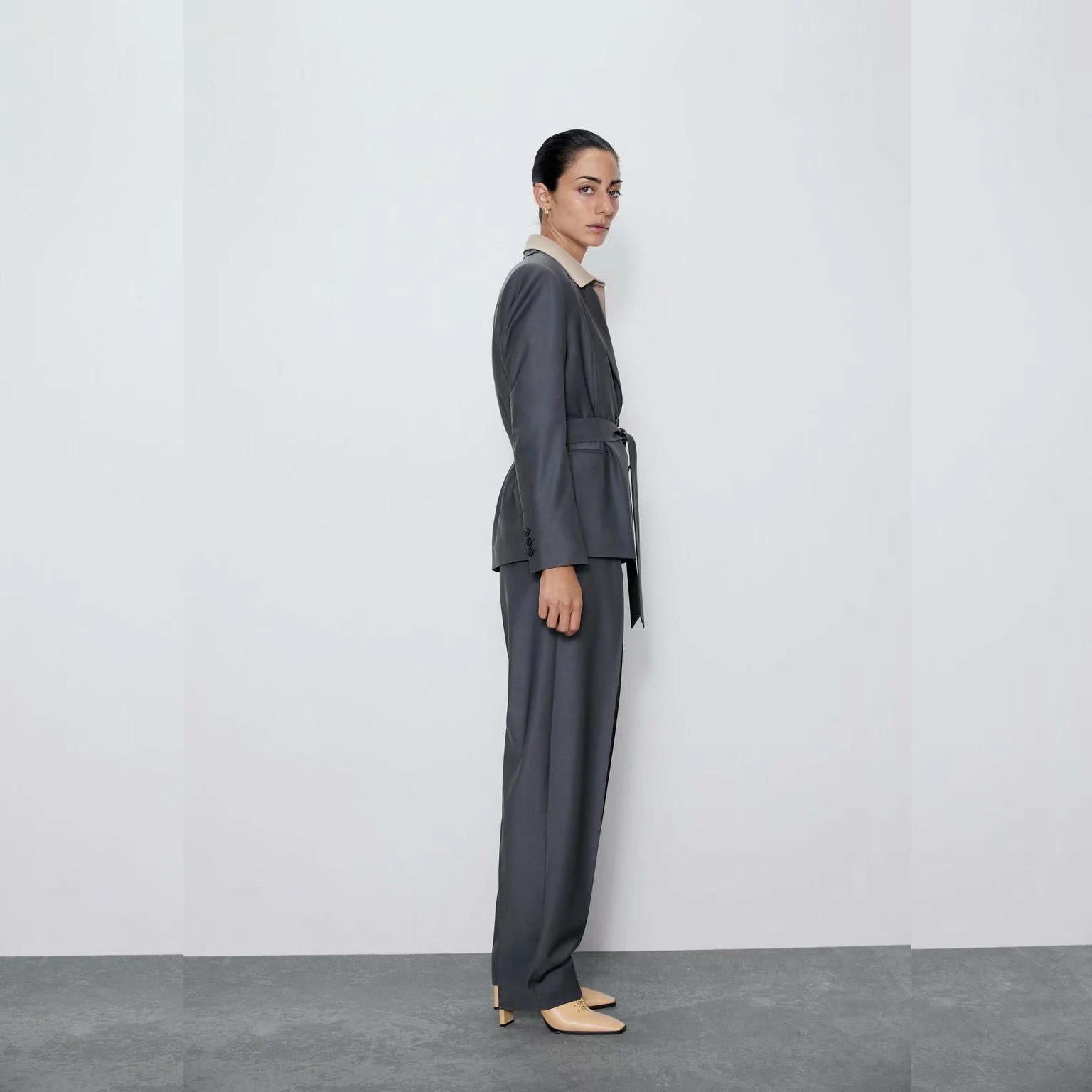 ZA Модный женский серый костюм куртка с поясом рабочая одежда Офисная Женская одежда с длинным рукавом V образным вырезом пальто коммутируют женские топы