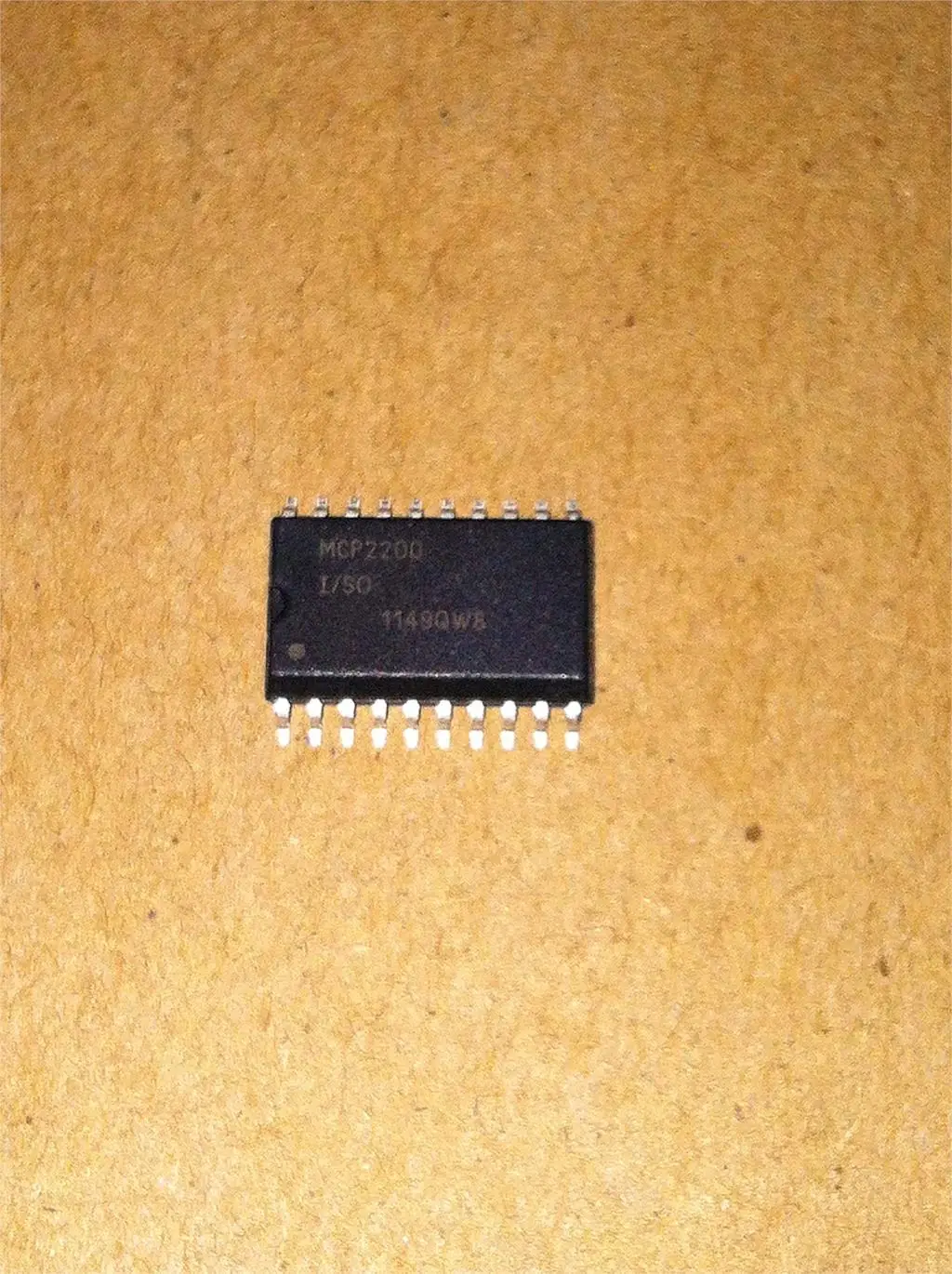 1 шт./лот MCP2200-I/SO MCP2200 лапками углублением SOP-20