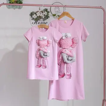 

Cartoon Pink Mom Girls Dress Mother Daughter Party Dress 2020 Plus Size Mommy Girl Match Twinning Dress Family Look Outfits