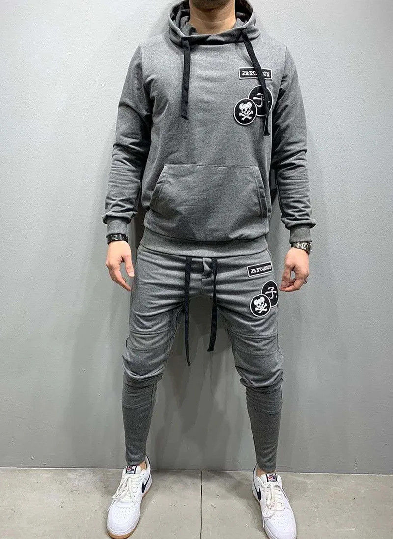 

2020 cross-border new European and American men's casual wear hoodie hoodie loose outdoor exercise fitness suit