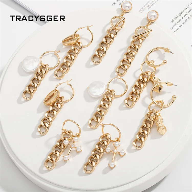 

AH-ER84782 /TRACYSGER/ New personality twist chain fashion exaggerated geometric earrings