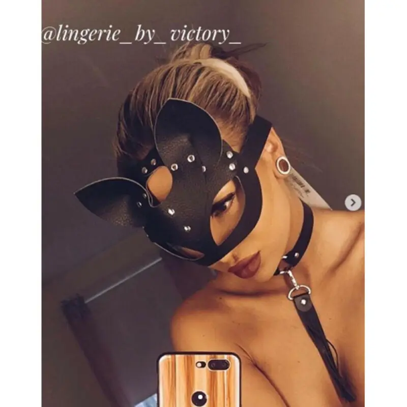 

New Mask Catwoman Half Leather Mask Cosplay Sexy Costume Props Latex Adult Play Batman