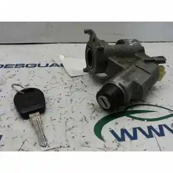 

357905851 SWITCH BOOT SEAT AROSA (6H1)