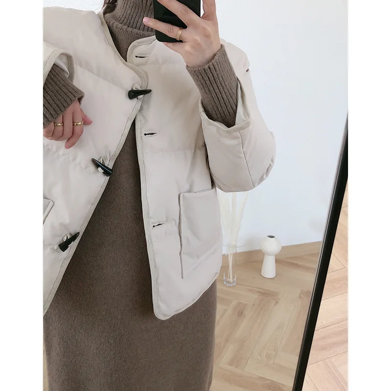 Mooirue зимняя Осенняя Корейская Куртка Harajuku пальто с роговой пряжкой хлопковая стеганая одежда свободная Милая однотонная парка пальто
