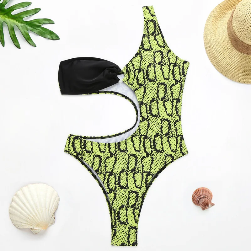 15249388900_1188077330