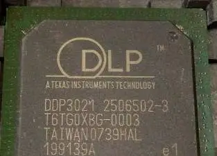 

Free Delivery. DDP3021 2506502-3 LCD IC chips