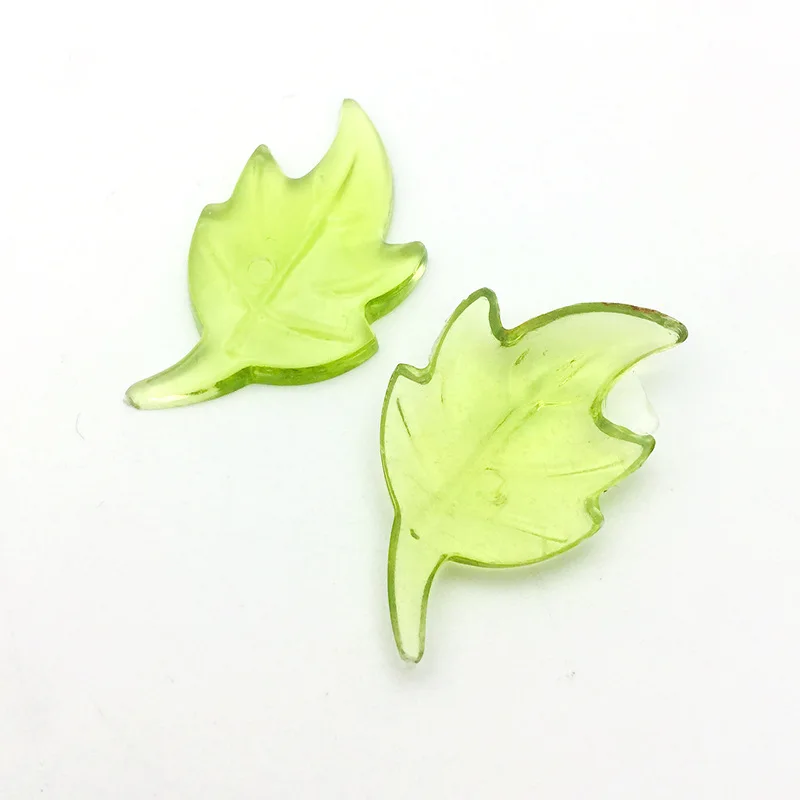 300 Pieces Thanksgiving Leaves Table Scatter Mini Acrylic Leaves Acrylic Maple Leaves Vase Filler for Thanksgiving Christmas Par