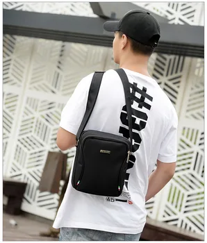 

2019 new men's waterproof single shoulder bag multi function leisure satchel Korean version business square bag
