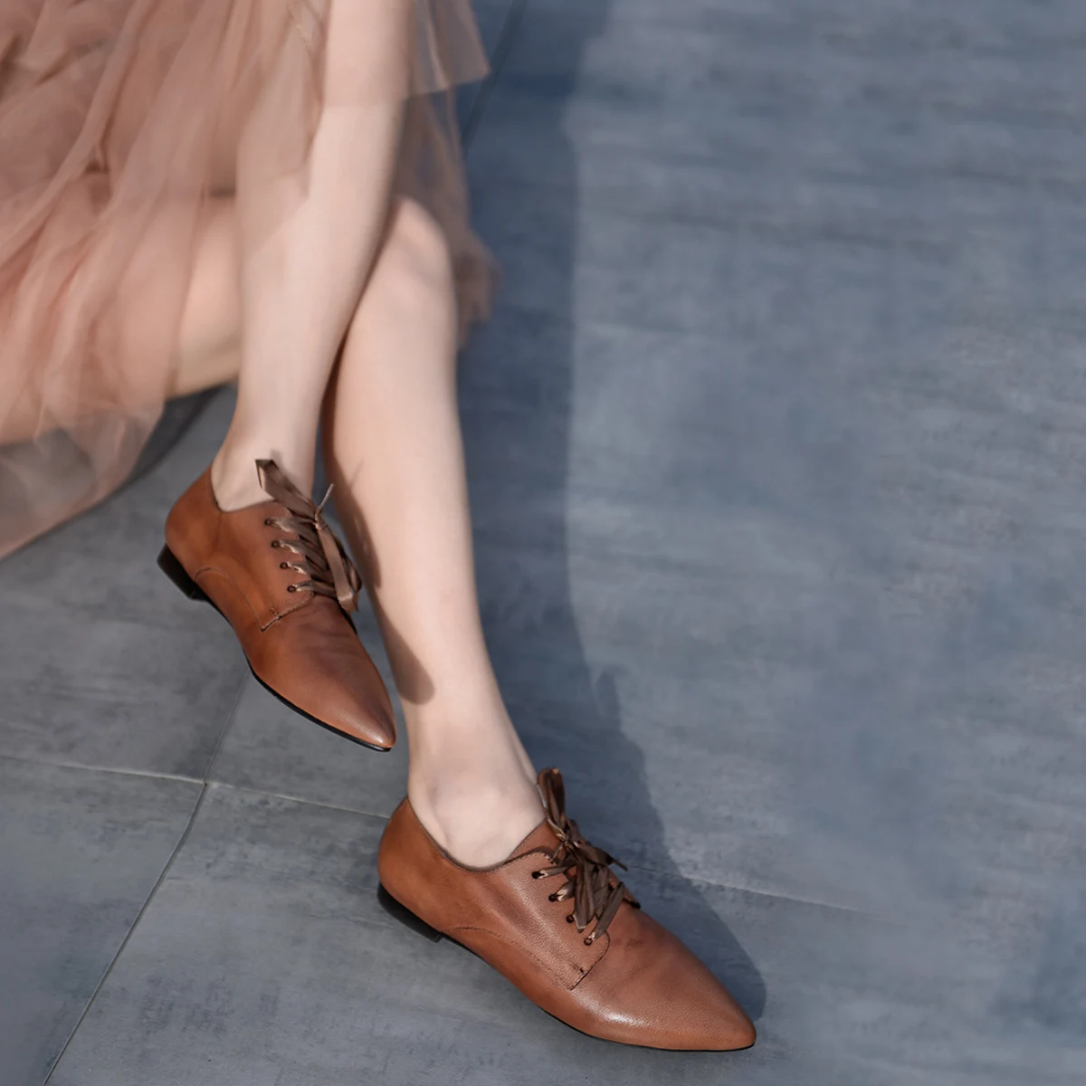 

Artmu Original Pointed Toe Flat Bottom Shoe Women's Soft Sole Genuine Leather Handmade Four Seasons Shoe 2019 New Lace-up
