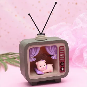 

Hot Cute LED Creative Cartoon Pig TV Model Night Light Figurine Micro Landscape Ornament Home Decoration Resin Crafts Kids Gifts