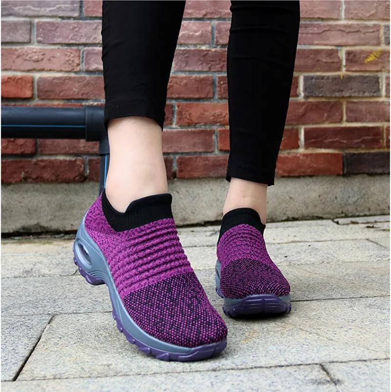 2020 women's running walking shoes spring and summer mesh breathable knitted sports shoes women's soft Platform Slip On Loafers