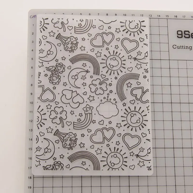 

Plastic Embossing Folder Template DIY Scrapbook Photo Album Card Making Decoration Crafts Rainbow Sun D2TD