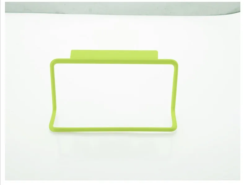 2974132828_2032044085