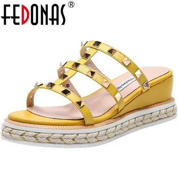 

FEDONAS Retro Metal Rivets Summer Sandals HeelsHalf Slippers Party Wedding Shoes Woman High Quality Cow Leather 2020 Sandals