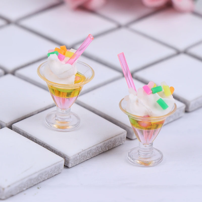 

1pc Dollhouse Miniature Drink Ice Cream Cups Model Pretend Play Mini Food Fit Play House Toy Doll Accessories