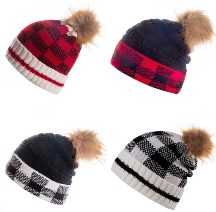 

Вязаные облегающие шапки в клетку с помпоном из искусственного меха, зимняя облегающая шапка, женская теплая вязаная шапка с помпоном из искусственного меха, праздвечерние чные шапки, товары SN1636