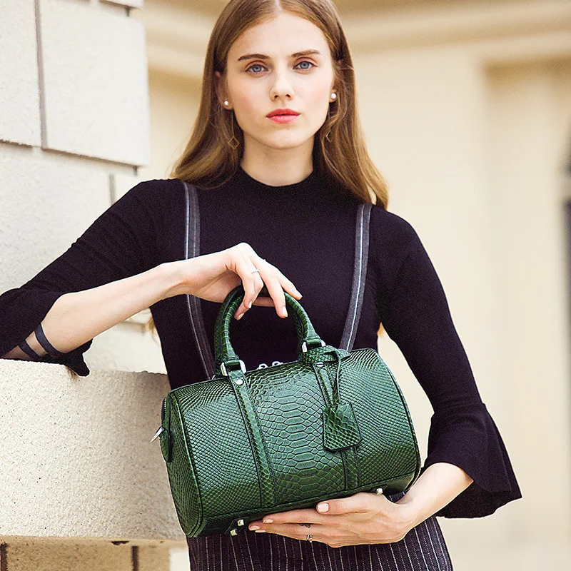 

2019 Genuine Leather Woman Package Tide Head Layer Cowhide Package Single Shoulder Portable Bag