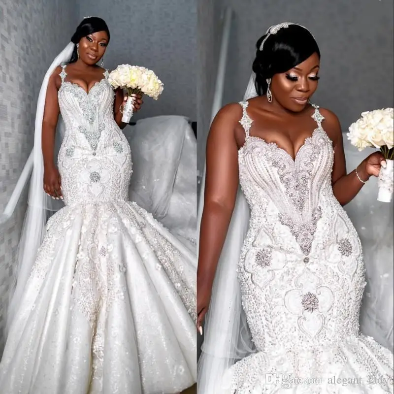 Plus Size Mermaid Wedding Dresses 2020 Luxury Sparkly Lace Beaded Crystal Arabic Sweetheart African Bride Wedding Bride Gown
