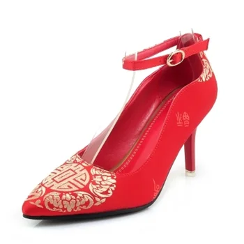 

Wedding shoes winter 2019 new red wedding shoes stiletto pointed high-heeled Chinese cheongsam show bridal shoes
