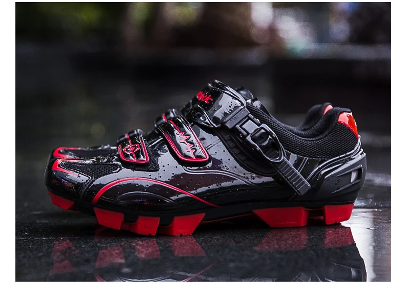 Santic MTB Cycling Shoes Men Pro Racing Mountain Bike Shoes PU & Nylon Breathable Auto-lock Bicycle Shoes Zapatillas Ciclismo