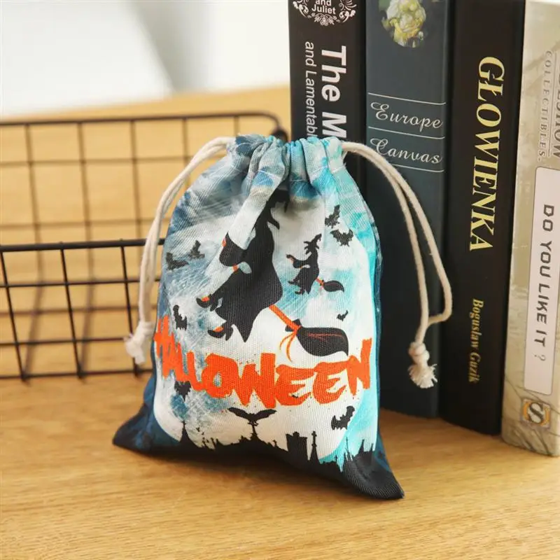 3 шт Хэллоуин украшения Конфеты Drawstring сумки холст подарочные сумки ювелирные изделия упаковка мешки для рождественской вечеринки(случайный узор