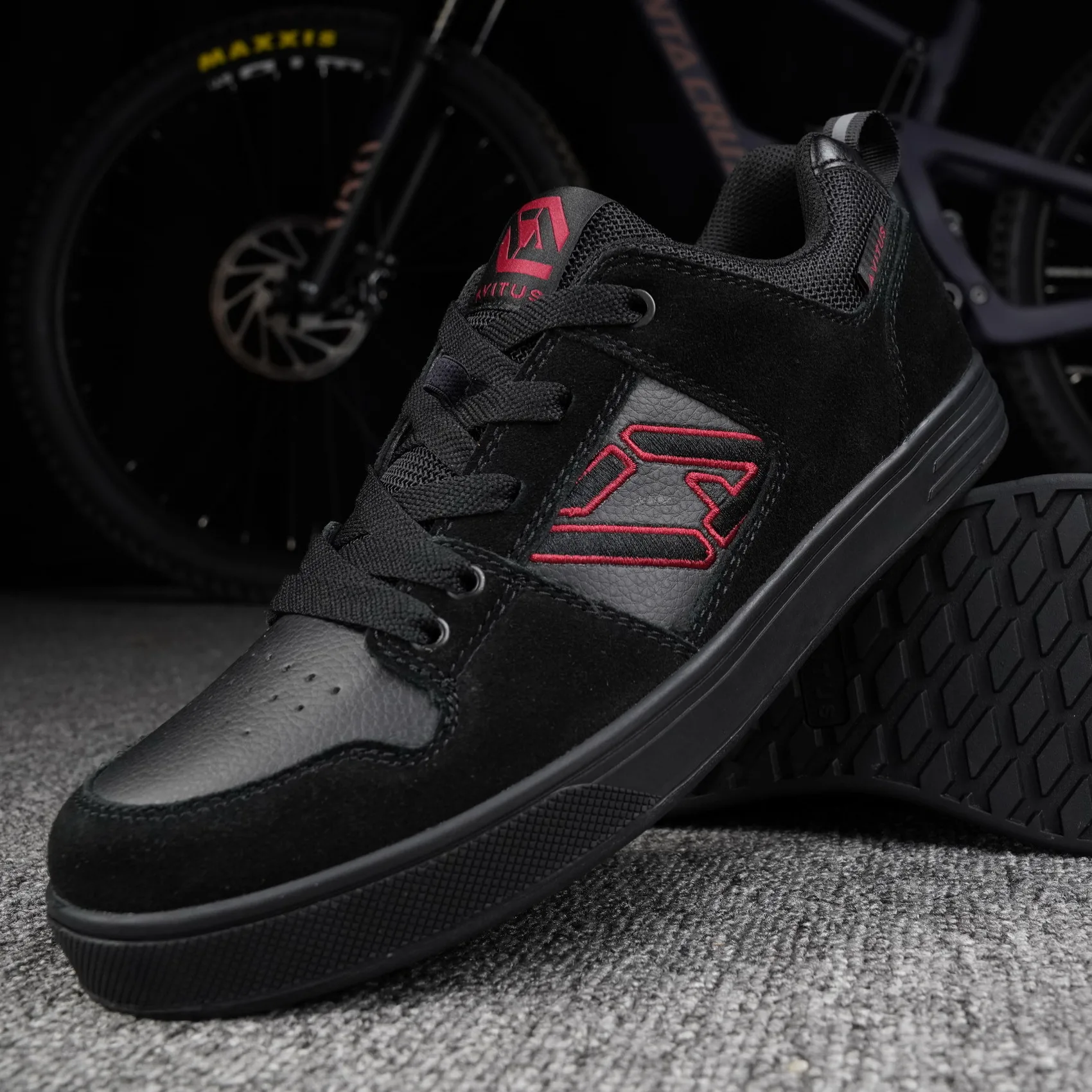 AVITUS Men Cycling Shoes For Flat Pedals Zapatillas MTB Shoes