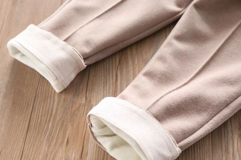 Зимние вельветовые штаны для девочек повседневные штаны детская одежда с меховым помпоном