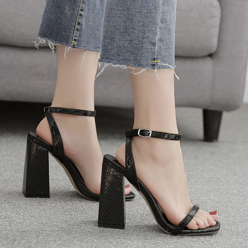

Sandals Women 2019 New Block High Heels Open Toe Black Shoes Ankle Strap Fashion Dress Pumps Gladiator Sandals Size 40