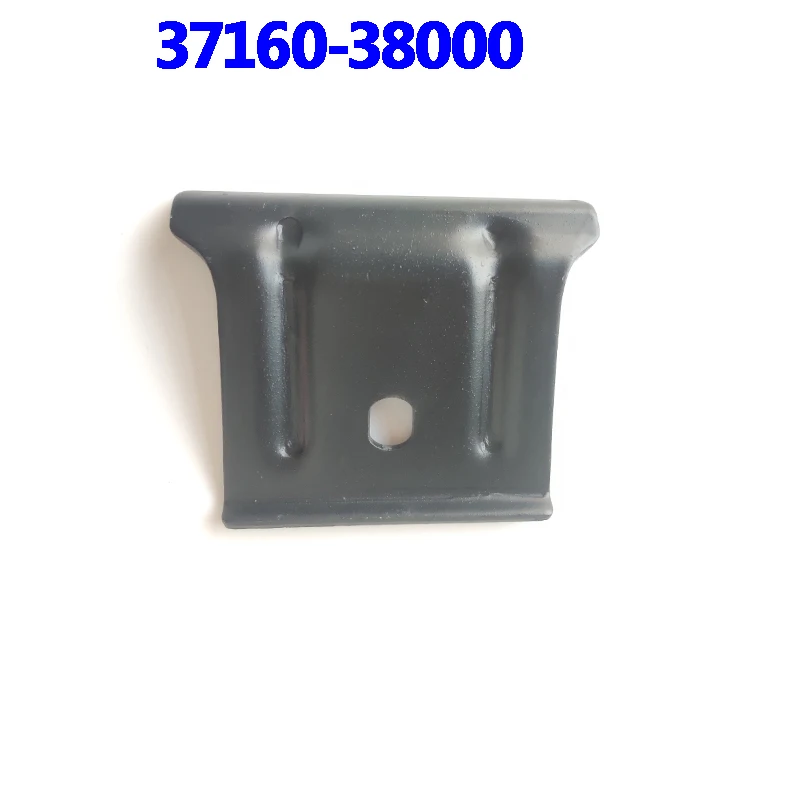 Держатель аккумулятора для Hyundai Sonata 3716038000 OPTIMA / MAGENTIS SONATA 2000-2005 OPIRUS 2003-2006 37160 38000 |