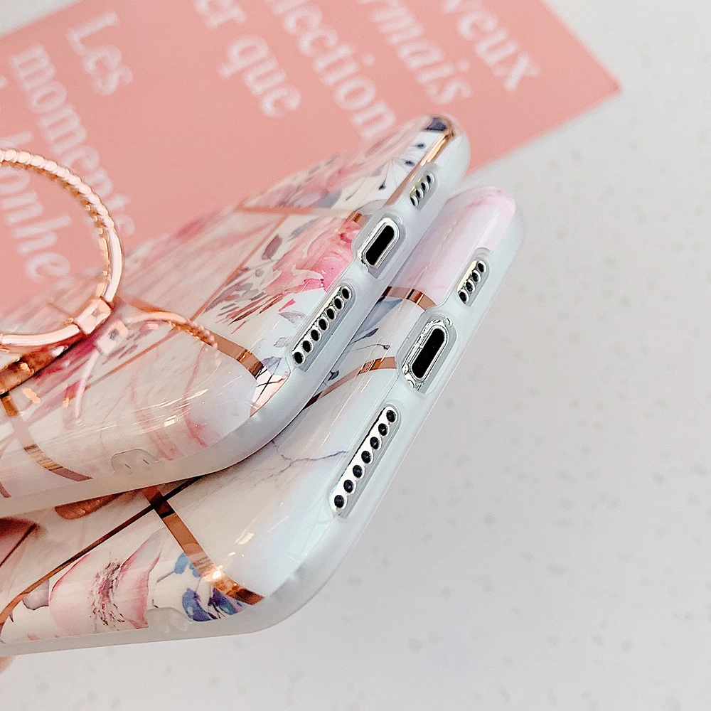 Розовый геометрический мраморный металлический чехол с кольцом для телефона