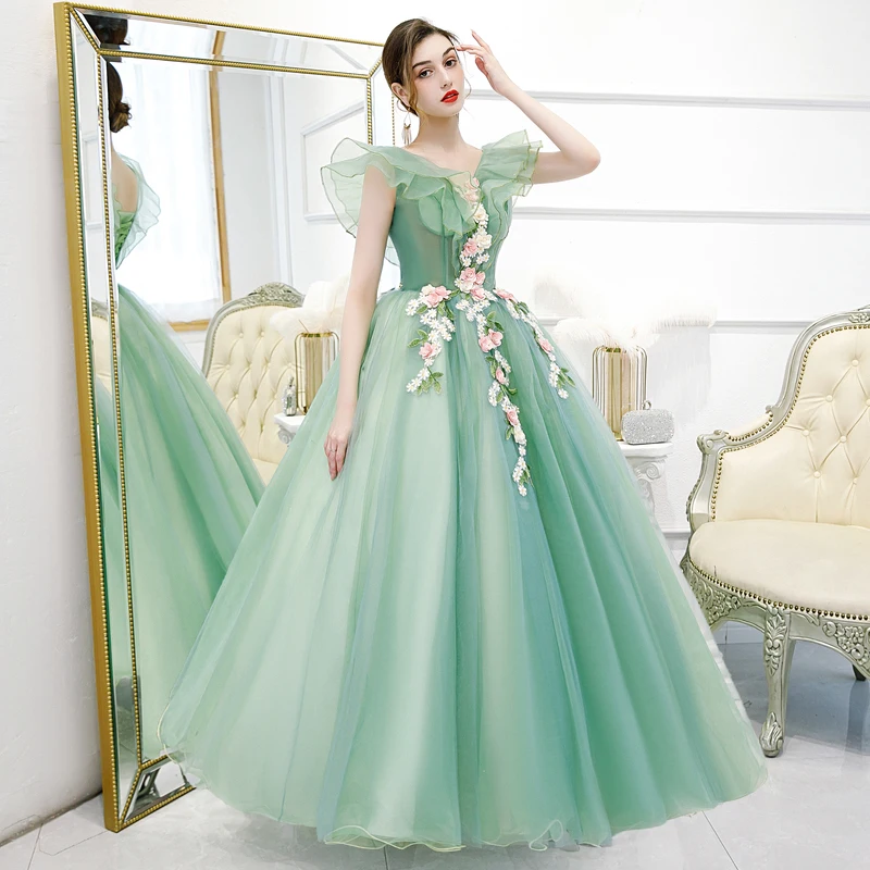 Quinceanera Dress New Elegant V-neck Party Prom Ball Gown Sweet Flower Vintage Quinceanera Dresses Plus Size Customized