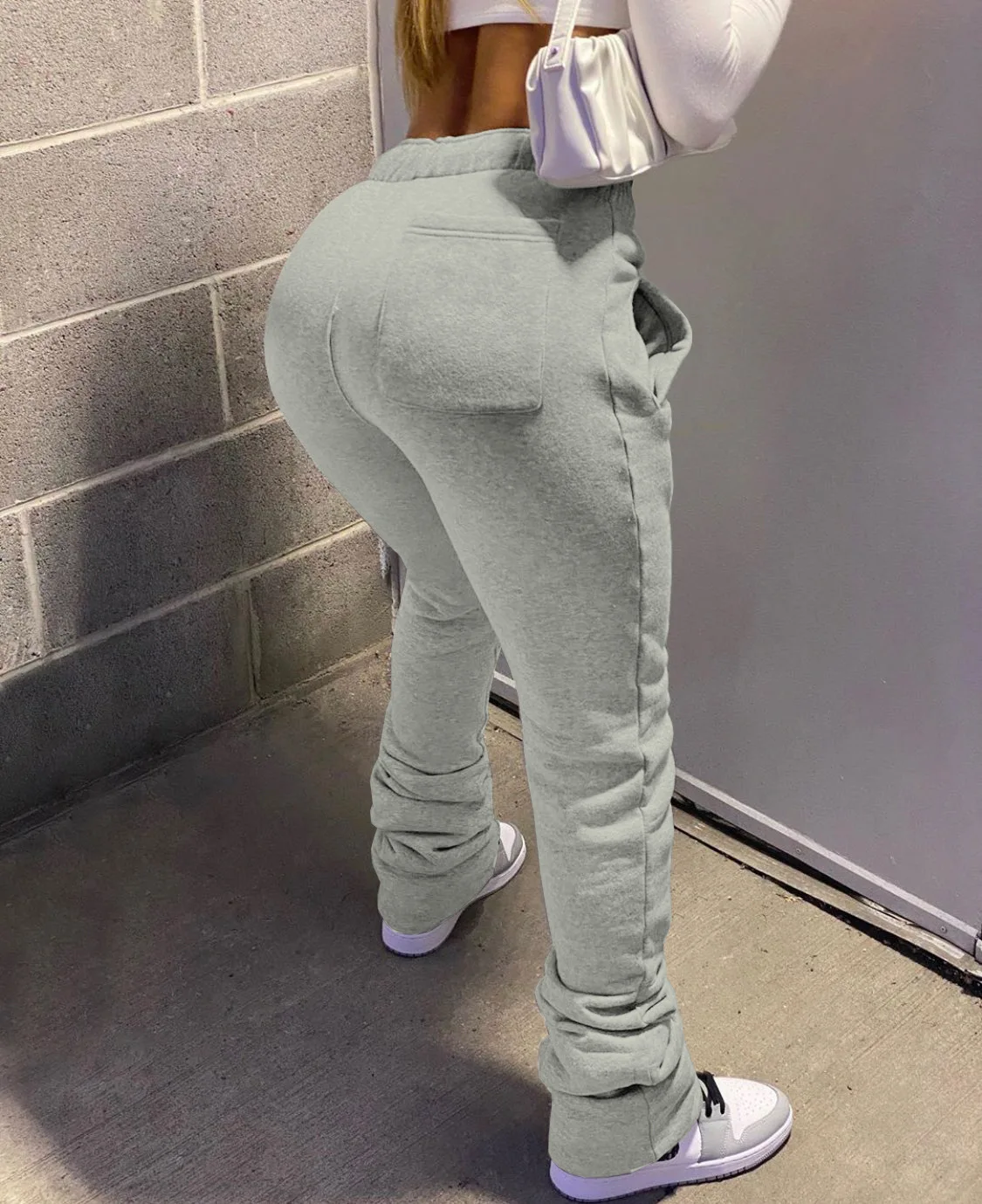 Stacked Sweatpants Women Multi-color Jogger Thicken Fleece Drawstring Sweatpants Reched Bell Bottom High Waisted Pants